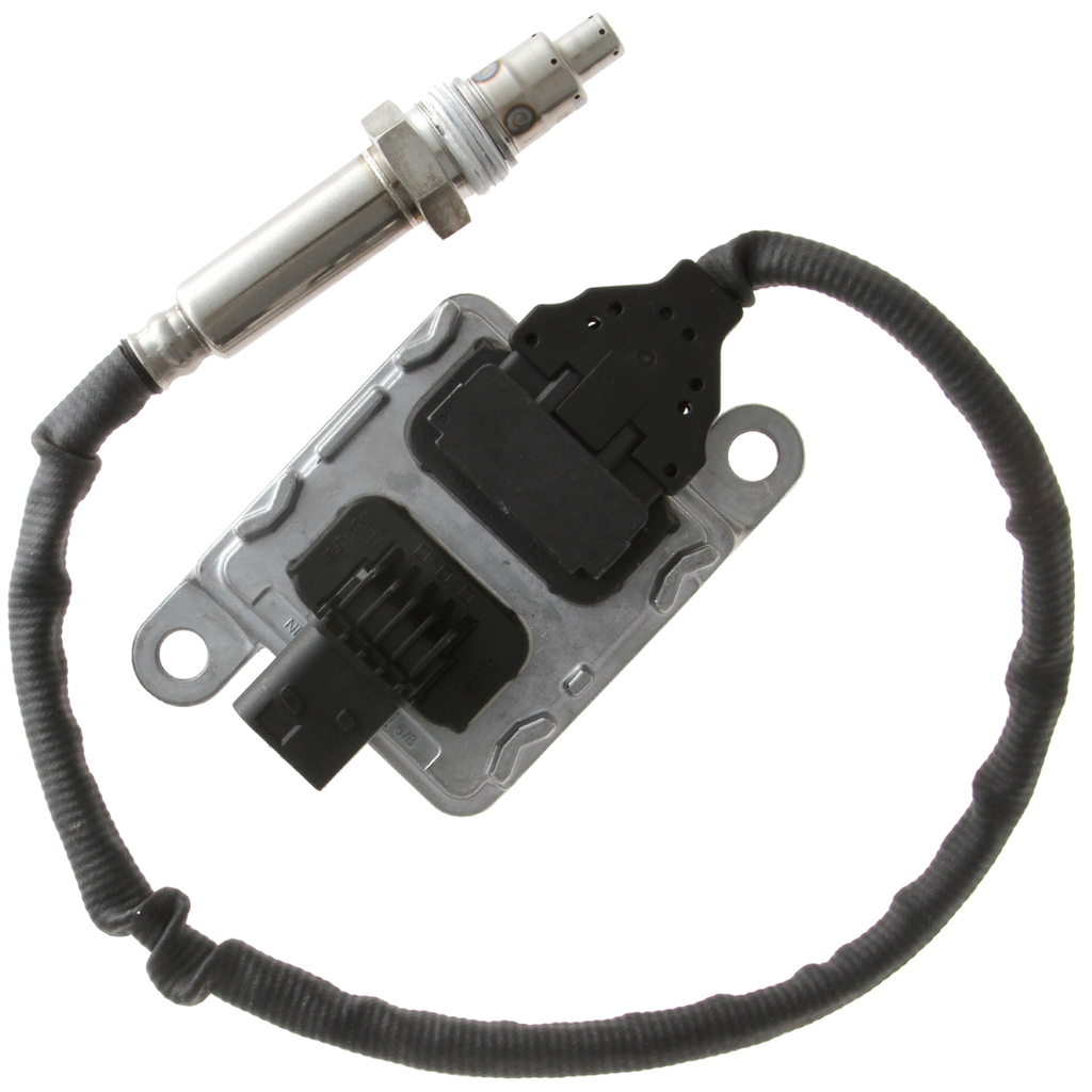 Skyline Emissions SNX003 Skyline Emissions Aftermarket Nitrogen Oxide NOx Sensor for Cummins and Paccar Engines